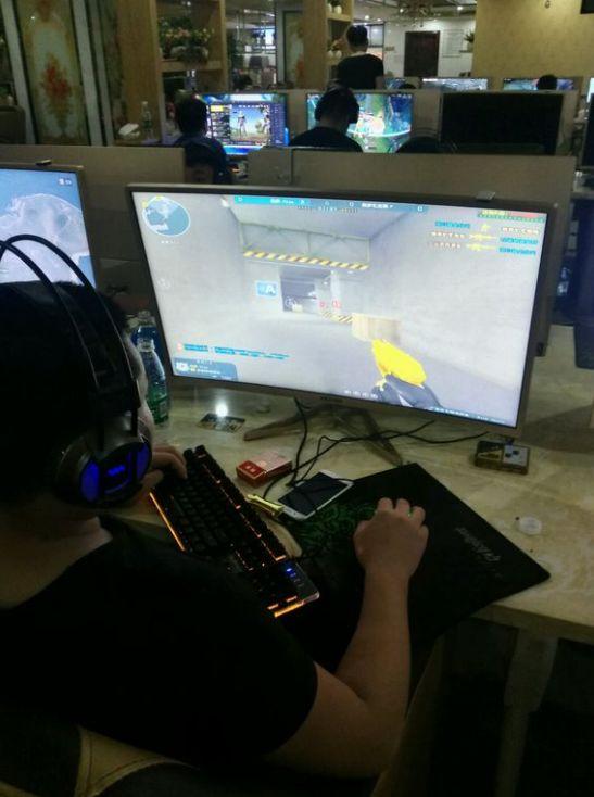 UP官方：遗憾地告别教练 Xiaobai （杨忠赫）。尽管不舍，离别是不可避免的！