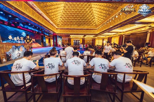 GamerLegion 成功晋级 IEM Dallas 2025 赛季季后赛，战胜了 G2